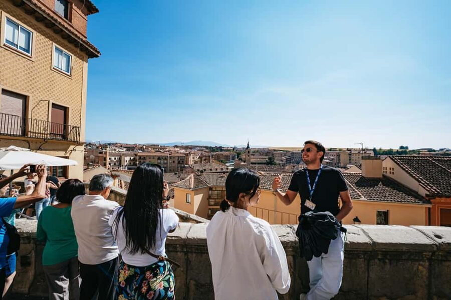 Madrid: Toledo & Segovia Tour w/ Cathedral, Alcazar & Lunch - Key points to know before booking