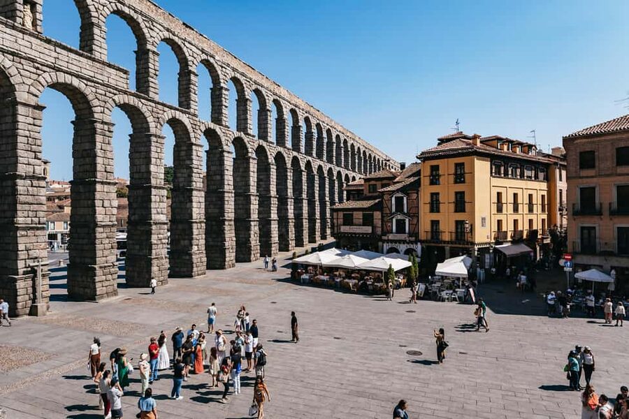 Madrid: Toledo & Segovia Tour w/ Cathedral, Alcazar & Lunch - Why Toledo and Segovia make a strong Madrid day trip