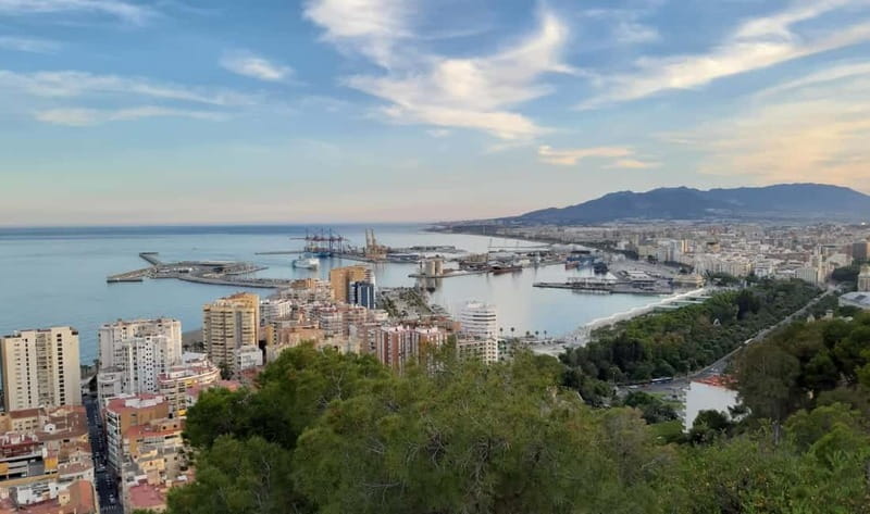 Malaga: Castle Hill and Fisherman Village E-Bike Tour - Climbing Gibralfaro without wearing yourself out