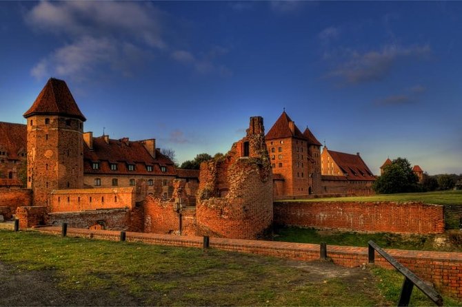 Malbork Castle Tour from Gdansk - Leaving Gdansk at 8:00 in the morning