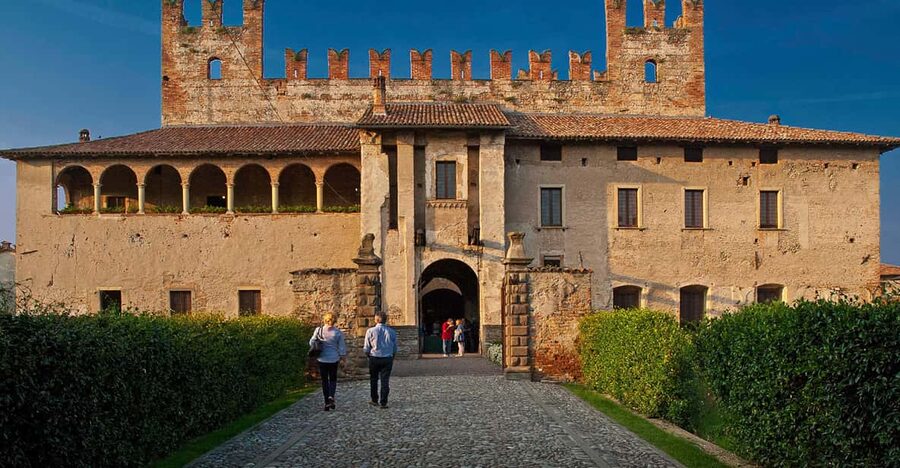 Malpaga Castle guided tour - Why Malpaga Castle is worth your time