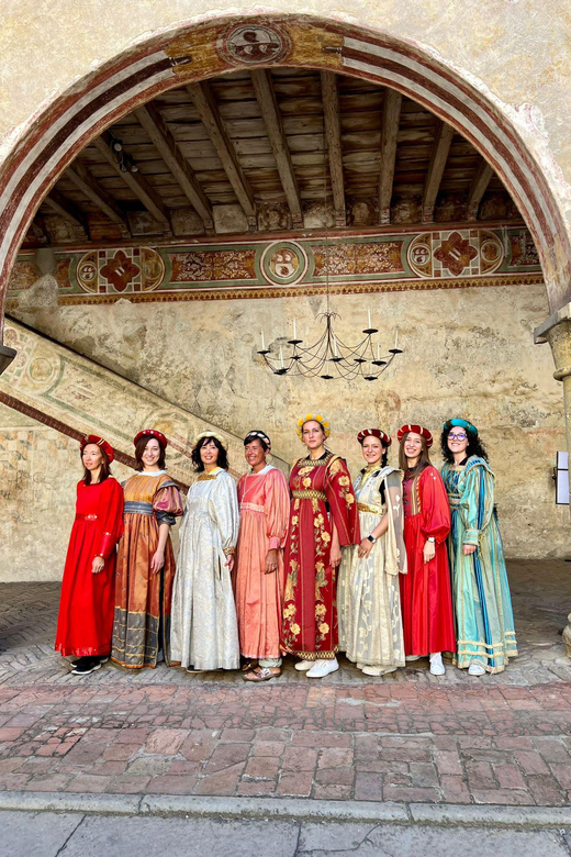 Malpaga Castle guided tour with period dresses - Following Bartolomeo Colleoni’s Court