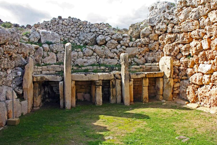 Malta: Gozo Combo – Temples, Castles & Island Heritage - Ġgantija Archaeological Park and its huge stone temples