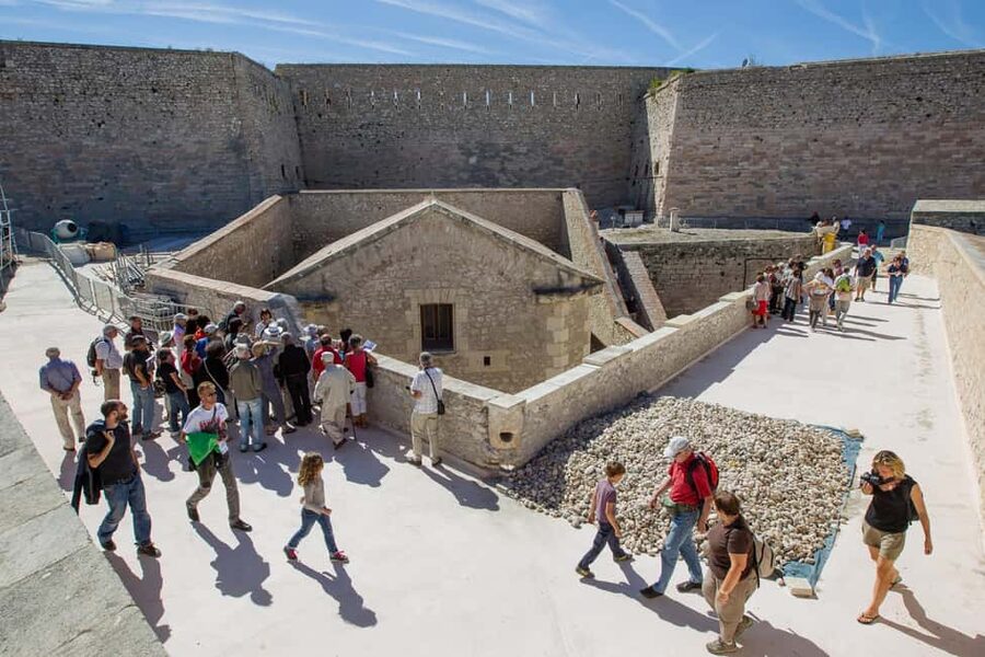 Marseille: Historical Tour of the Citadelle of Marseille - Why Fort Saint-Nicolas is worth your time
