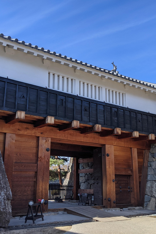 Matsumoto Castle Town Walking Tour - Matsumoto Castle: two hours inside Japan’s famous black keep