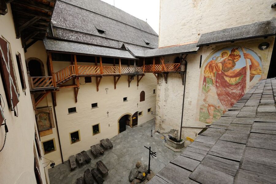 Mauterndorf: Castle Entrance Ticket - What the audio guide adds to the visit