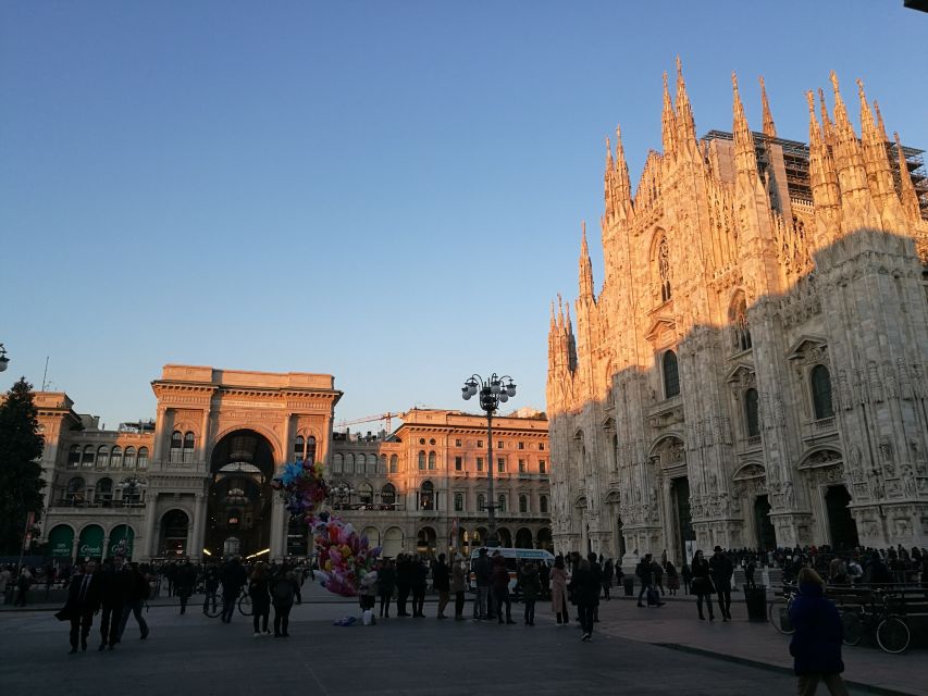 Milan Cathedral, Sforza Castle and Michelangelo’s Pietà Tour - Walking Via Dante to Sforza Castle