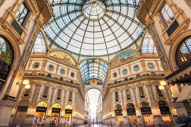 Milan: Private Tour - Duomo, Sforza Castle & Gelato Tasting - The walk toward Sforza Castle