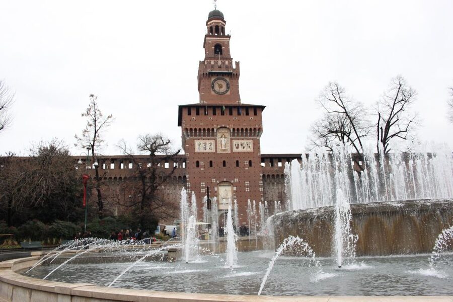 Milan: Sforza Castle Guided Tour - Meeting at Piazza Castello