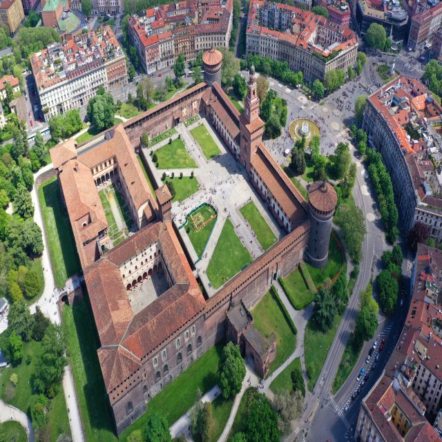 Milan: Skip-the-line Sforza Castle and Museums Private Tour - The two-hour castle visit