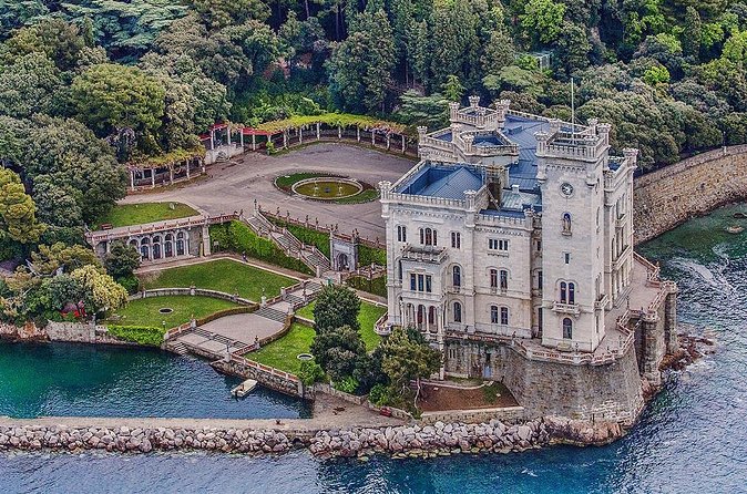 Miramare Castle Entrance Ticket in Trieste - Timing and ticket redemption