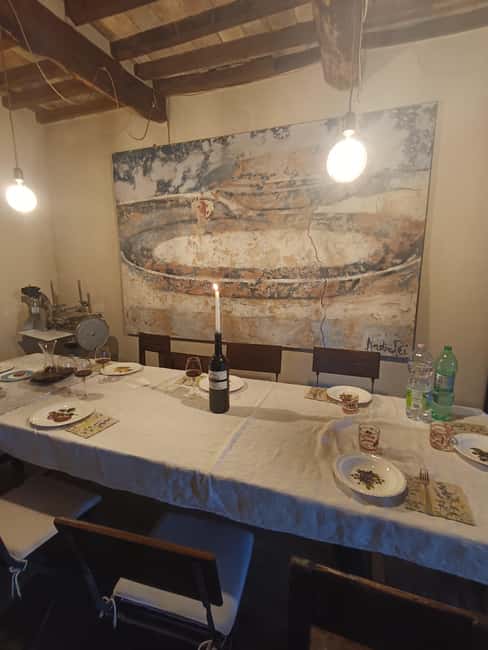 Montone: Medieval Dinner in Cardaneto Castle - Wine from two Italian regions