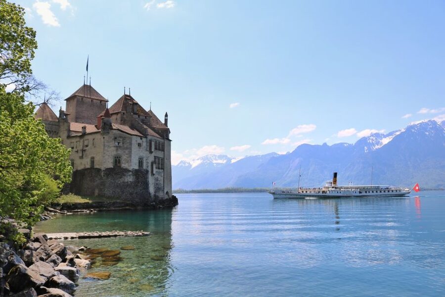 Montreux: Chateau Chillon Entrance Ticket - The Great Halls and Savoy family rooms
