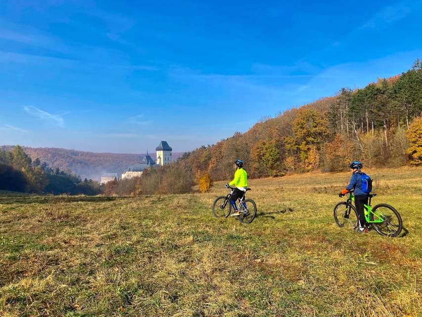 Mountain Biking Full Day Trip to The Karlstejn Castle - Arriving near Karlstejn Castle for lunch