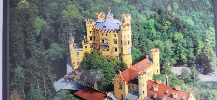 Munich: Half-Day Skip-the-Line Neuschwanstein Castle Tour - Reaching the castle and Marienbridge