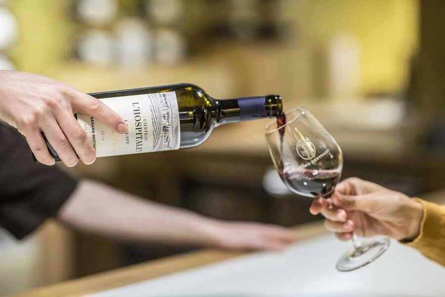 Narbonne : Guided Tour of the Château l'Hospitalet & Tasting - Key points at a glance