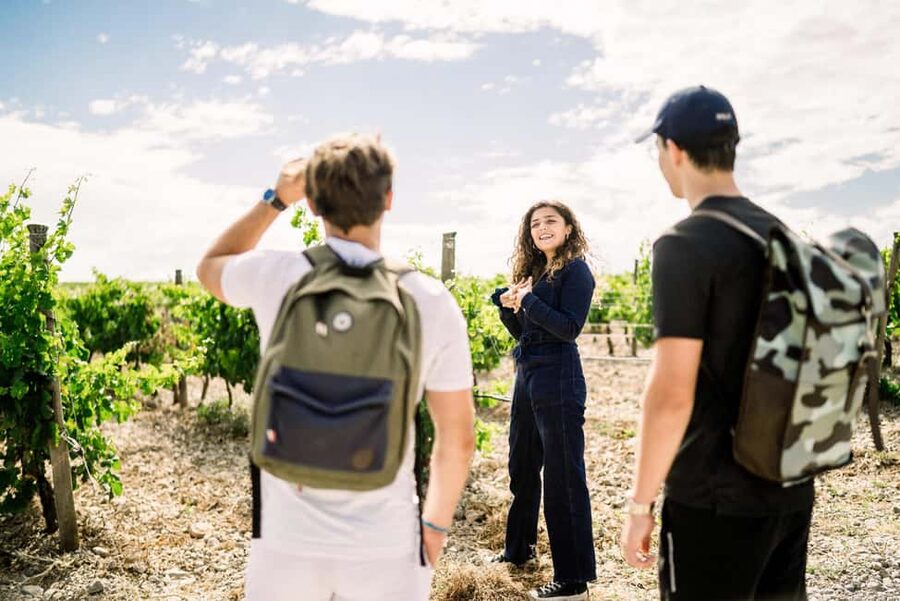 Narbonne : Guided Tour of the Château l'Hospitalet & Tasting - Walking through Château lHospitalet’s vineyard