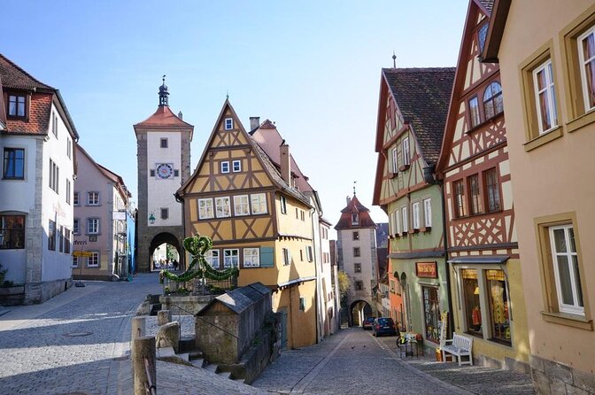 Neuschwanstein Castle, Ettal Abbey and Oberammergau Private Tour from Munich - Key points at a glance