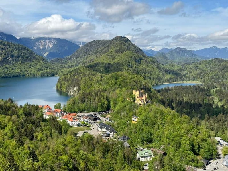 Neuschwanstein Castle Skip-the-Line Ticket with Audio Guide - Entering Neuschwanstein on a timed ticket