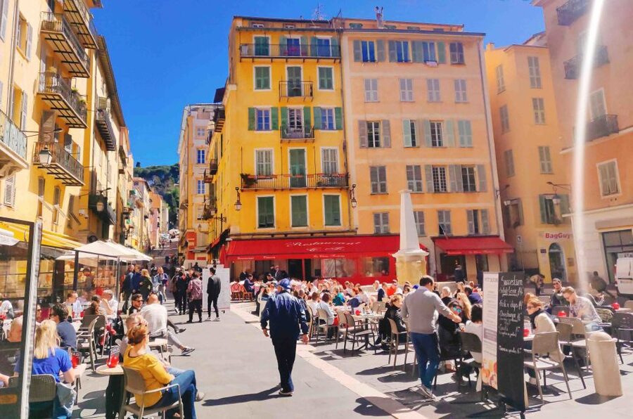 Nice Old Town and Castle Hill: Guided Cultural Walking Tour - What to bring and who should book