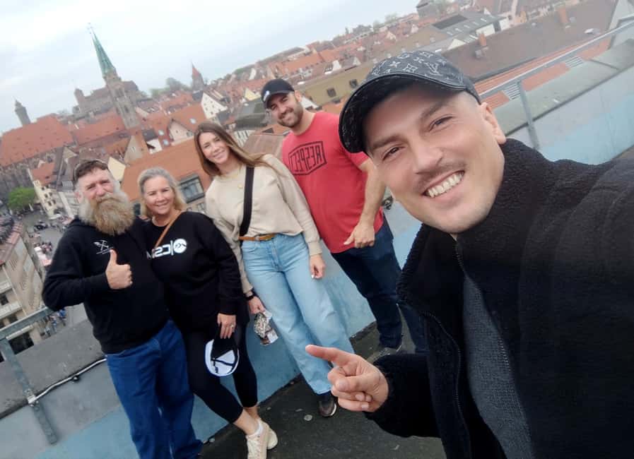 Nuremberg: Castle and Old Town Tour - incl. Tickets and red beer tasting - Starting at Hexenhäusle and reaching the Imperial Castle