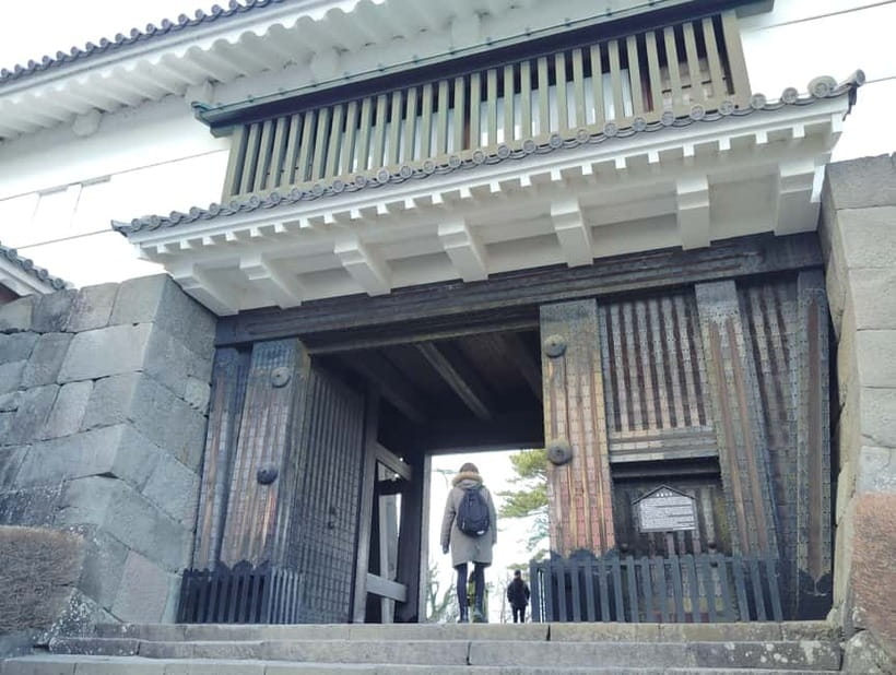Odawara: Castle Guided Tour with Panoramic Views - Meeting at Benzaiten Circle Ruins