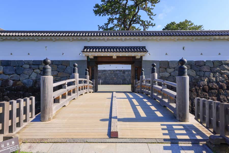 Odawara: Guided Ninja & Samurai Tour of Odawara Castle - The guides make the history easier to enjoy