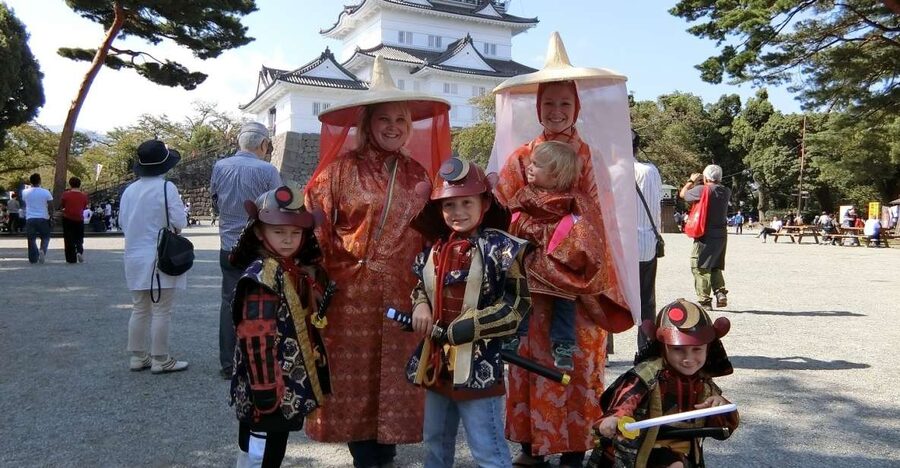Odawara: Odawara Castle and Town Guided Discovery Tour - Why Odawara Castle makes a good half-day trip