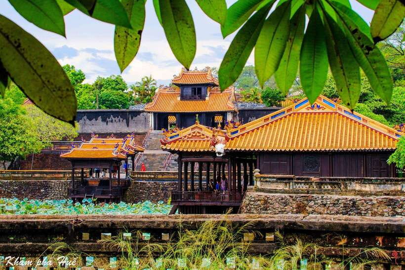 Official Hue: Dragon Boat, Imperial Citadel, & Market tour - Why this Hue tour works as a one-day introduction