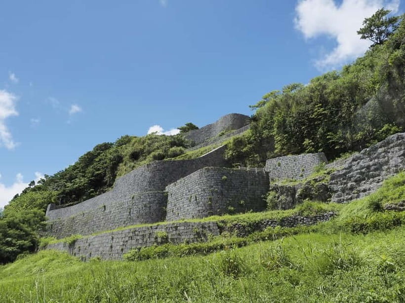 Okinawa: Urasoe Castle, Royal Tomb & War History Walk - Key points to know before you book