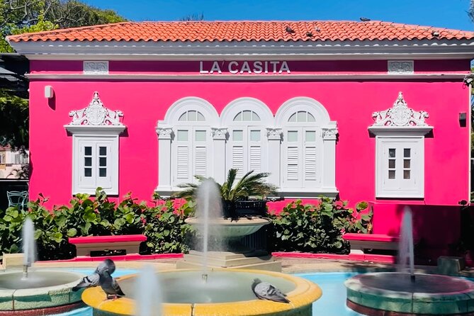 Old San Juan and El Morro Castle Walking Tour - La Casa Estrecha and a small-scale view of the city