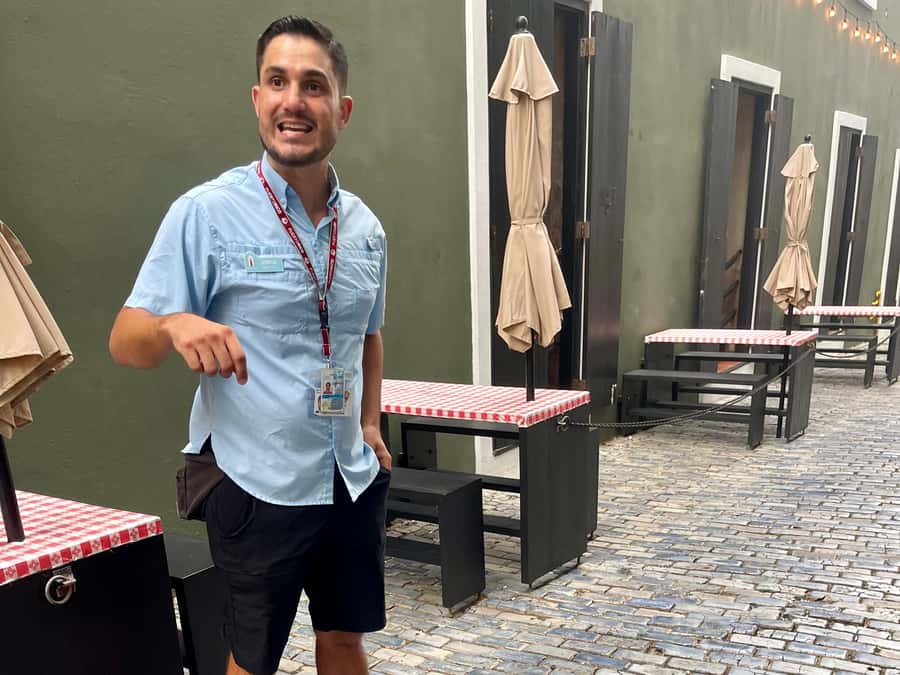 Old San Juan: San Cristobal Castle and Old Town Walking Tour - Who will enjoy this tour most