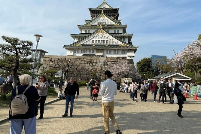 Osaka: Explore Every Bit of Osaka Castle in 3 Hours - Starting in Osaka Castle Park