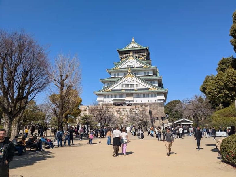 Osaka: Osaka Castle Guided Tour with Local Guide - The View From the Top