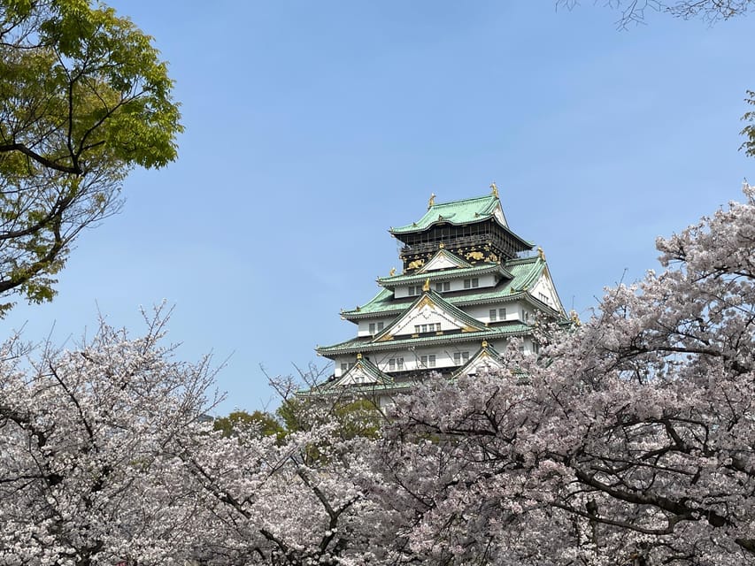 Osaka: Osaka Castle & Historical Museum Guided Tour - Osaka Castle Main Tower: impressive outside, museum inside