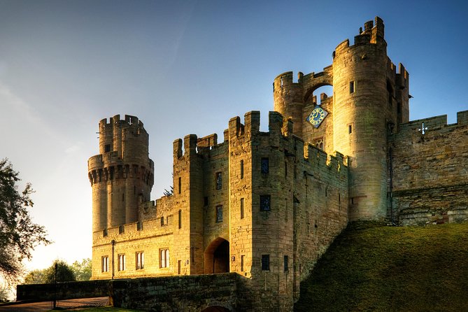 Oxford, Stratford, Cotswolds & Warwick Castle Tour from London - Warwick Castle: medieval walls with a modern show