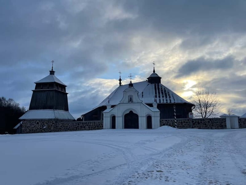 Paneriai Holocaust Site, Trakai Castle & Rumsiskes Day Tour - Three very different stops in eight hours