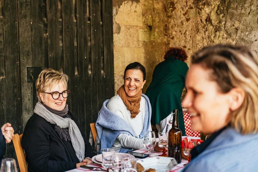 Paris: Loire Valley Chambord Castle, Wine Tasting & Lunch - What to Bring and Who Should Book