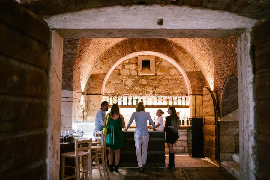 Pastrengo: e-bike tour and wine tasting in the Castle - The Austrian forts and Forte Benedek