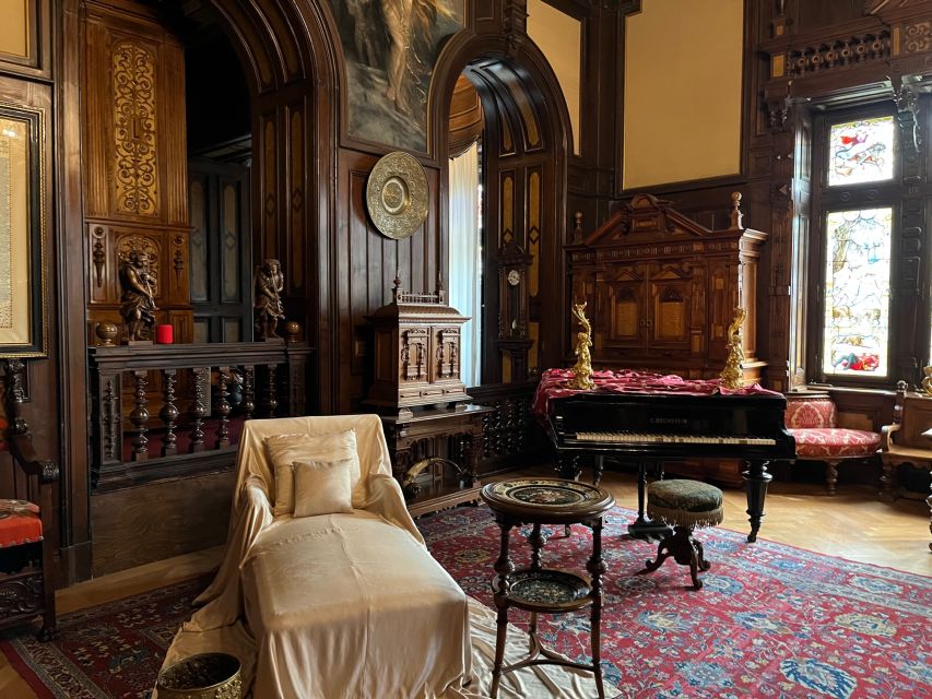 Peles & Cantacuzino Castles: Gourmet Wine & Cultural trip - Three castles and a monastery in one mountain day