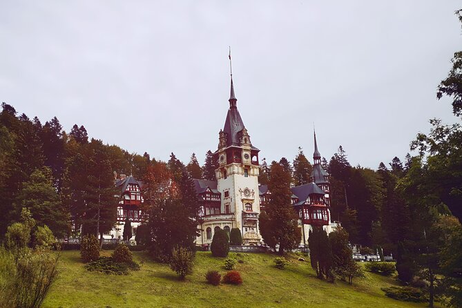 Peles Castle, Bran Castle & Rasnov Fort. Private Tour from Brasov - The Mercedes van and the long road day