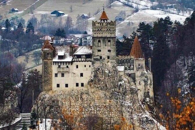 Peles Castle, Cantacuzino Castle and Bran Castle Tour From Brasov - Who should book this castle tour?