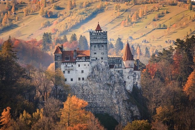 Peles Castle, Dracula's Castle and Medieval Town of Brasov in one day - Who should book this day trip?