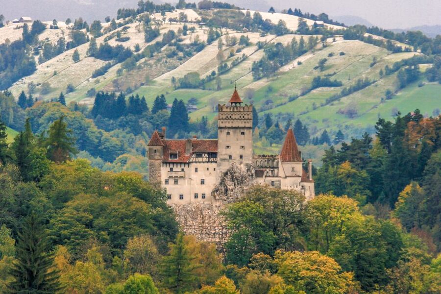 Peles, Dracula's Castles & Brasov: Private Day Trip & Pickup - Brasov’s Old Town and one useful free hour