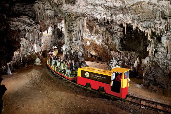 Postojna Cave and Castle Small-Group Day trip from Ljubljana - How the five-and-a-half-hour schedule works