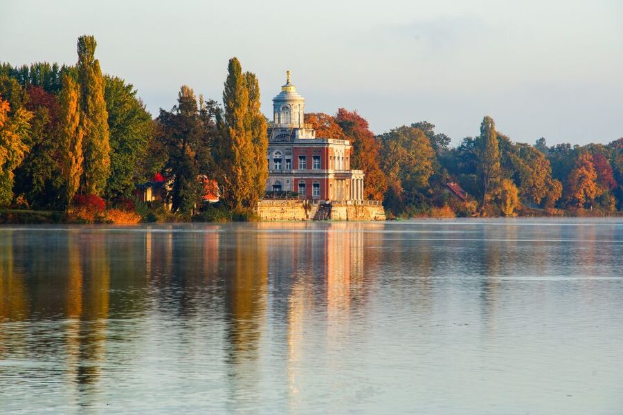 Potsdam: City and Castles Tour - Starting at Potsdam Central Station