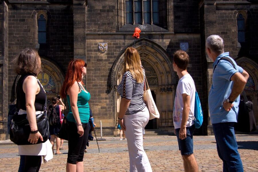 Prague: 2.5-Hour Vyšehrad Castle with Gorlice & Tickets - Meeting at the National Museum and riding the metro