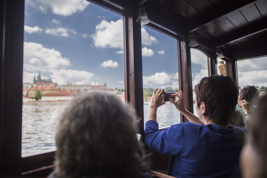 Prague: 3–Hour Castle Grounds Walking Tour and River Cruise - Walking the world’s largest castle complex