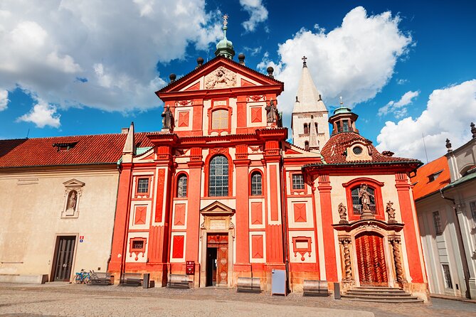 Prague Castle and St. Vitus Cathedral Private Walking Tour - Practical details that affect your day