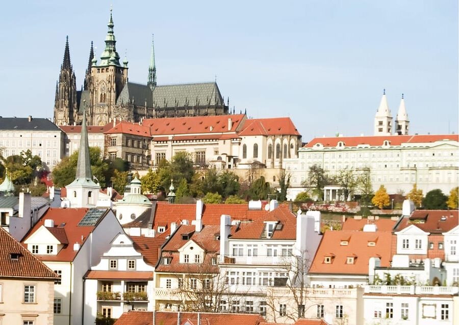 Prague: Castle Circuit Entry Tickets with Audio Guide - What this Prague Castle ticket actually gives you